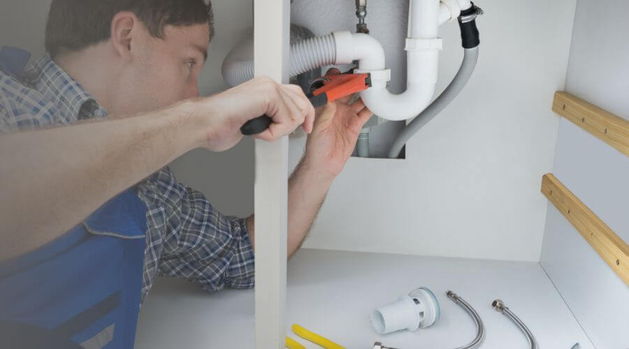 Local tankless water heater installation in Highland, IN
